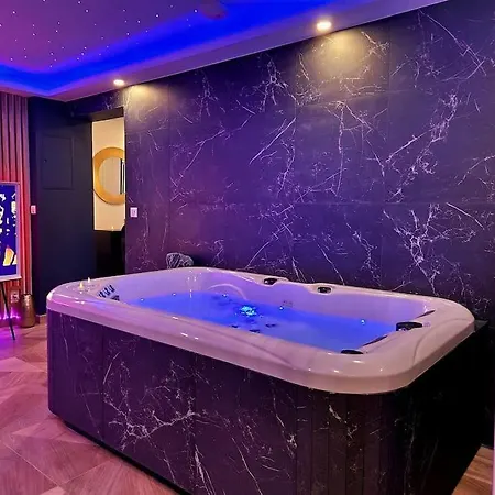 Apartment Nouveaute Escapade Romantique Jacuzzi Privatif *